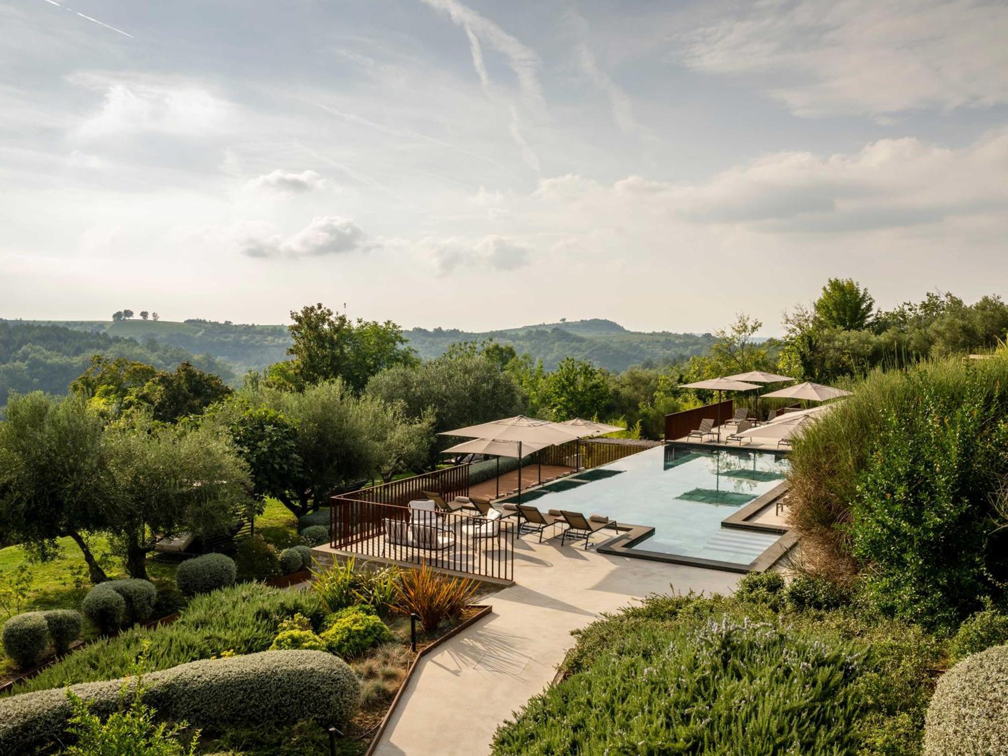 San Canzian Hotel & Residences - Small Luxury Hotels Of The World Buje Εξωτερικό φωτογραφία